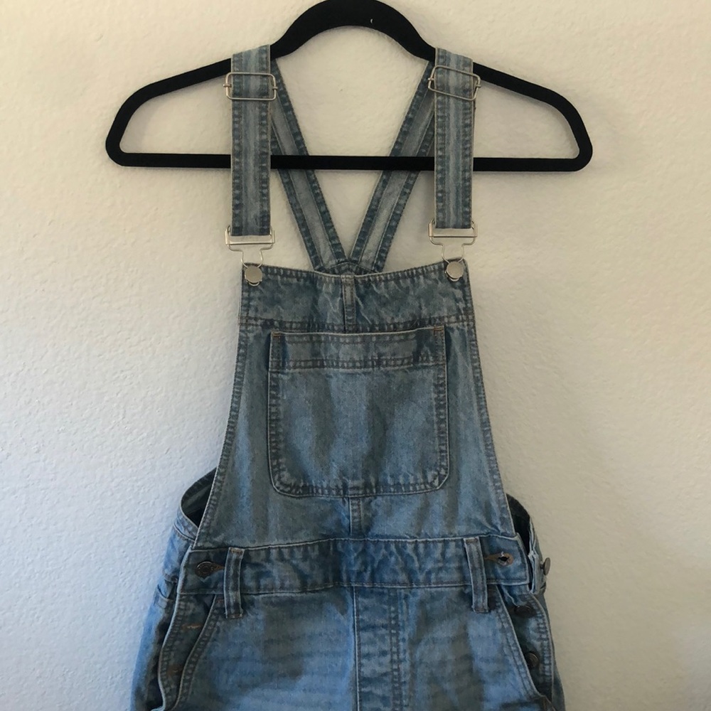 BDG overall shorts